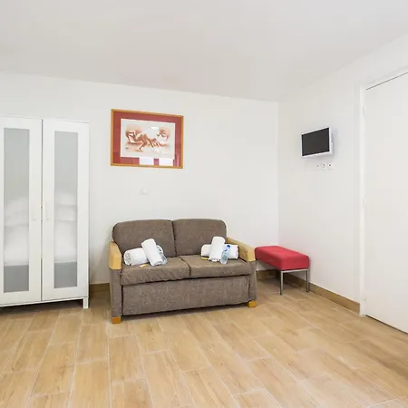 Cozy - 2p - Near Paris